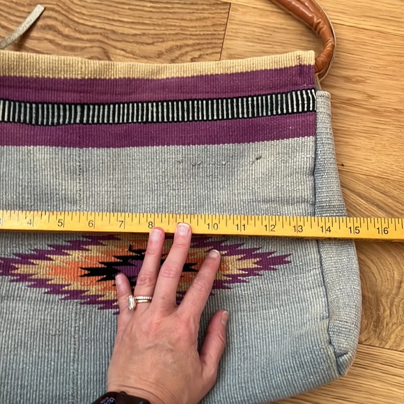 Vintage Carpetbags of America Southwestern Print Bag. - Picture 11 of 13